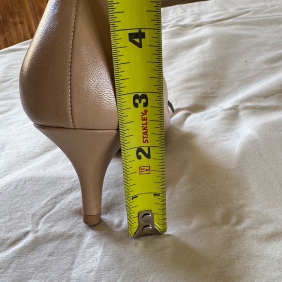 PRADA - Picture 6 of 6